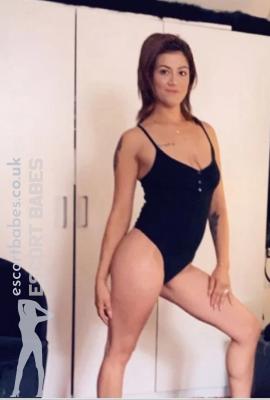 Lora  Escort Camberley
