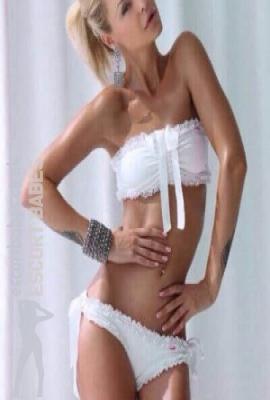 Roberta  Escort Leeds