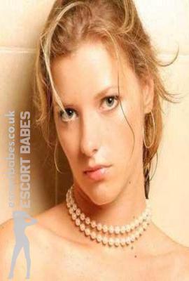 Sultry Selena  Escort Swansea