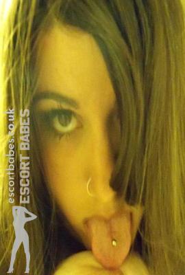 Delicate Ava Escort Ascot