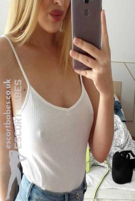 ThiccLips43 Escort Birmingham