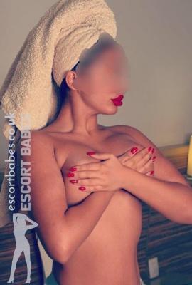 Elly  Escort Nottingham