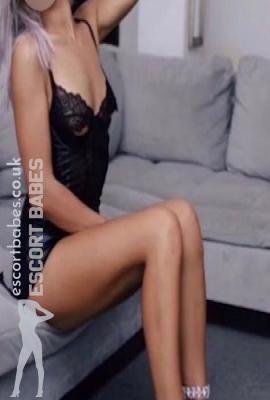 LolaSparkles  Escort Hertfordshire