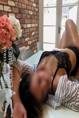 ImogenAnn  Escort Cardiff