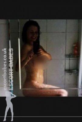 Pandora  Escort St Albans